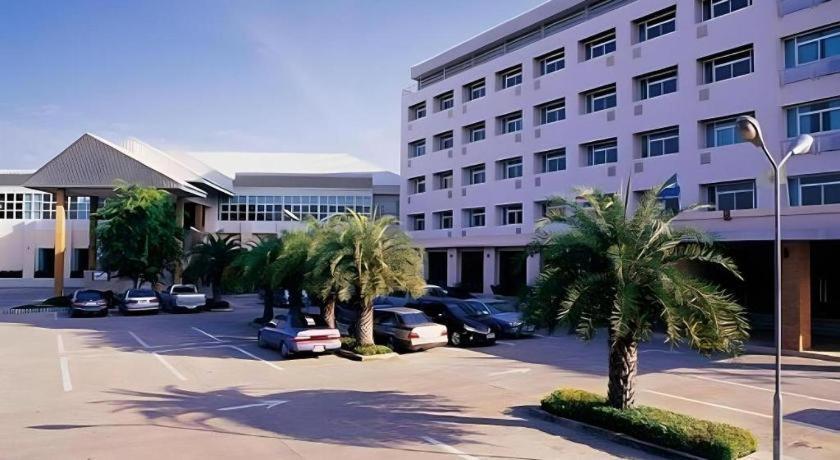 Western Grand Hotel Ratchaburi Ban Bang Kra Exterior foto