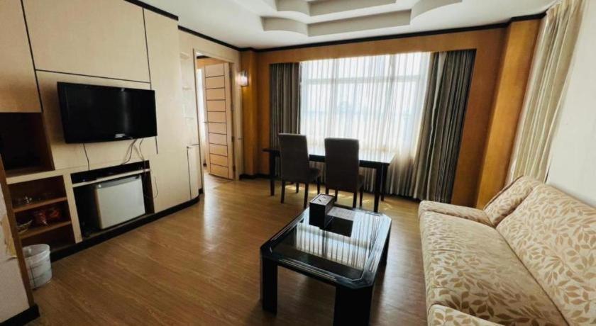 Western Grand Hotel Ratchaburi Ban Bang Kra Exterior foto